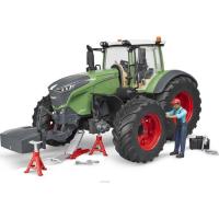 Спецтехника Bruder Трактор Fendt 1050 Vario с фигуркой и аксессуарами Фото