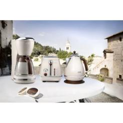 Электрочайник DeLonghi KBOV 2001.BG Фото 6