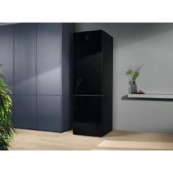 Холодильник Electrolux RNT7ME34K1 Фото 1