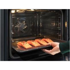 Духовой шкаф Electrolux EOB7S31V Фото 7