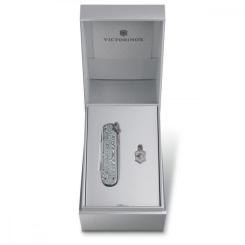 Нож Victorinox Classic SD Brilliant Damast + брелок-лого Фото 6