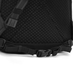 Рюкзак туристический Pacsafe Vibe 25L backpack чорний2 Фото 5