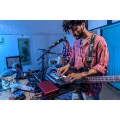 MIDI-клавиатура Novation Launchkey Mini 25 MK4 Фото 11