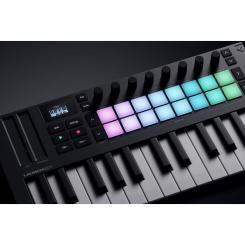 MIDI-клавиатура Novation Launchkey Mini 25 MK4 Фото 7