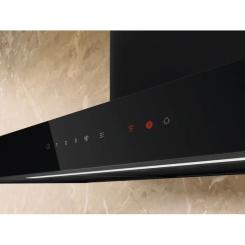 Вытяжка кухонная Electrolux LFT816K Фото 2