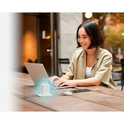 Зарядное устройство D-Link 2xUSB-C + 1xUSB-A 65W GaN white Фото 7