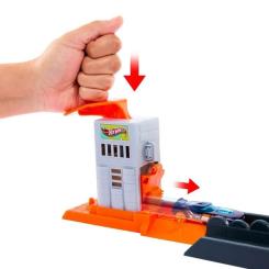 Автотрек Hot Wheels City Атака лютої горили Фото 3