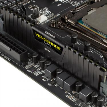 Модуль памяти для компьютера Corsair DDR4 16GB 2400 MHz Vengeance LPX Black Фото 4