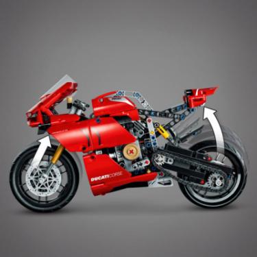 Конструктор LEGO Technic Ducati Panigale V4 R 0 646 детали Фото 6