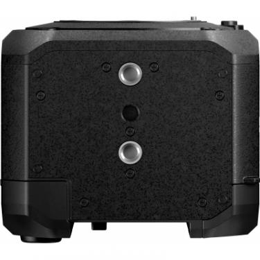 Цифровая видеокамера Panasonic Lumix BGH-1 Фото 9
