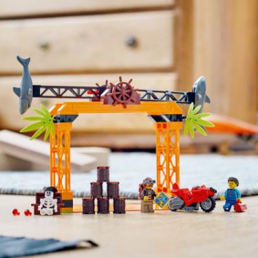 Конструктор LEGO City Stuntz Каскадерське завдання Напад Акули 122 Фото 4
