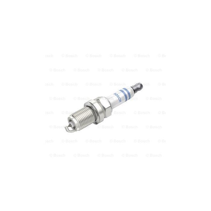 Свеча зажигания Bosch 0 242 240 627 Фото