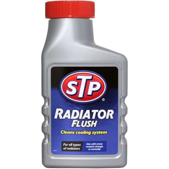 Автомобильный очиститель STP Radiator Flush, 300мл Фото